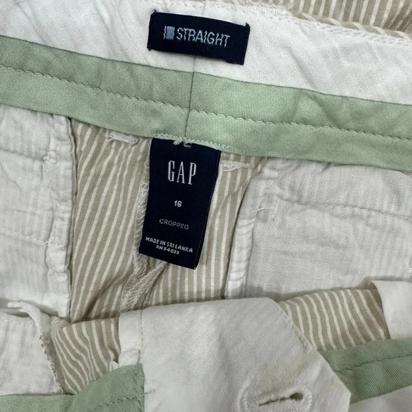NWT Gap Women's Pinstripe Casual Bermuda Shorts Cropped Straight Low waist - Picture 6 of 7